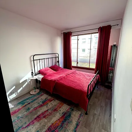 Bright & Cozy In Shared Near Eiffel Lägenhet Paris